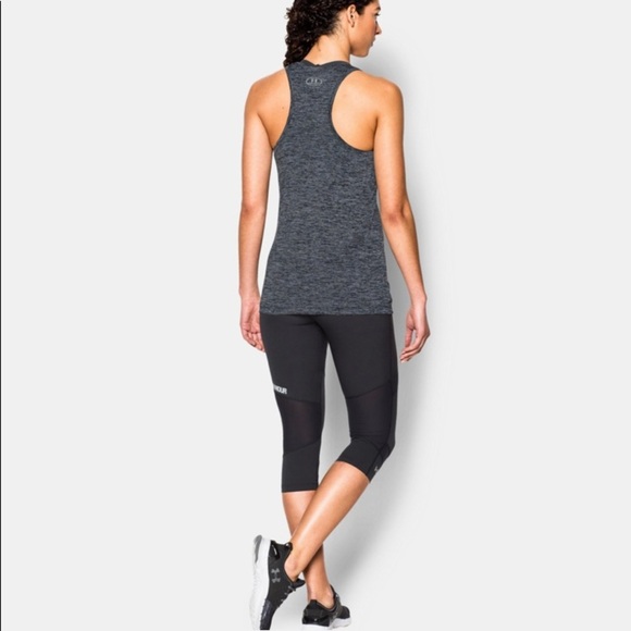 Under Armour Women’s  UA Tech Twist Tank! XL - Picture 4 of 8